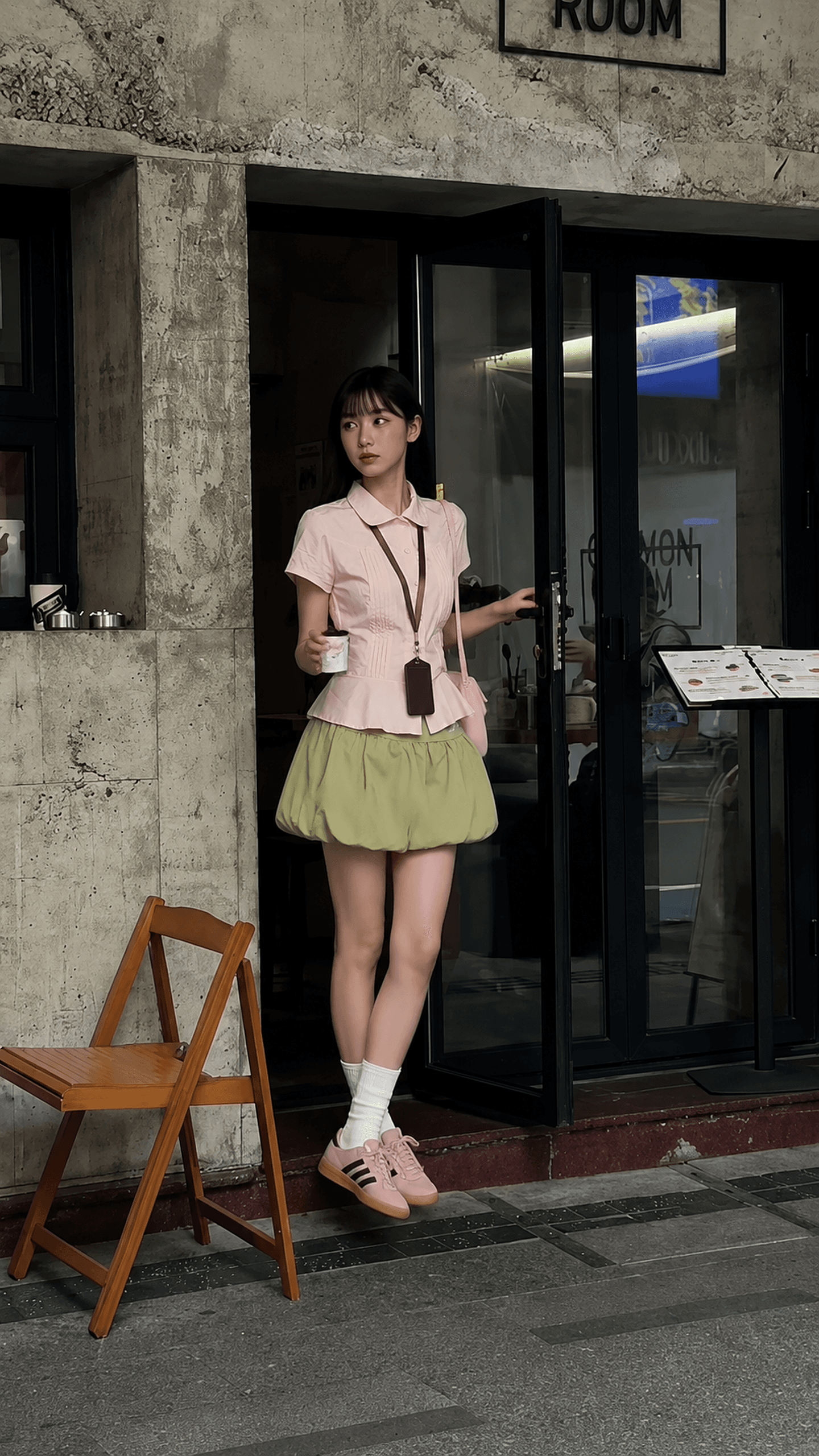 路边穿搭展示AI视频复刻案例